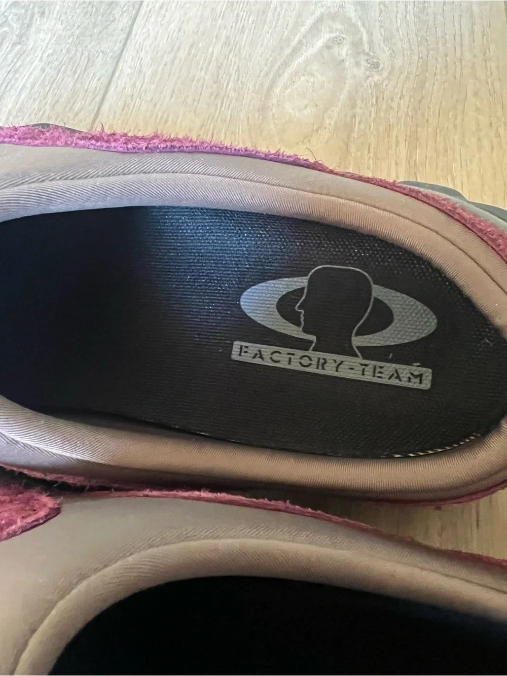 Oakley slip ons